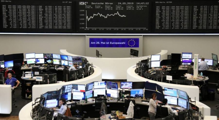 مؤشرات الأسهم الأوروبية تنخفض في المستهل