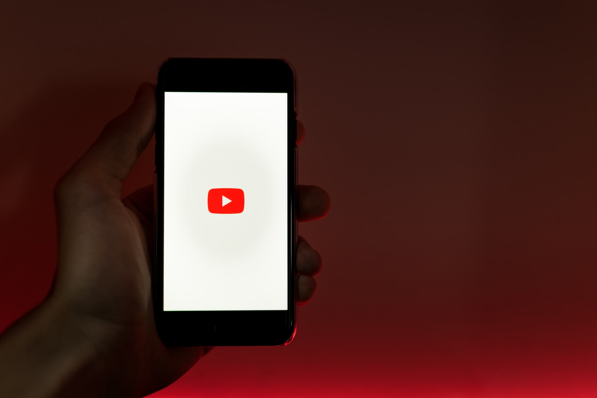 超越传统：YouTube希望如何将锁定观看习惯转化为营销优势