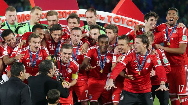 FC Bayern will "unglaubliches Jahr" komplettieren