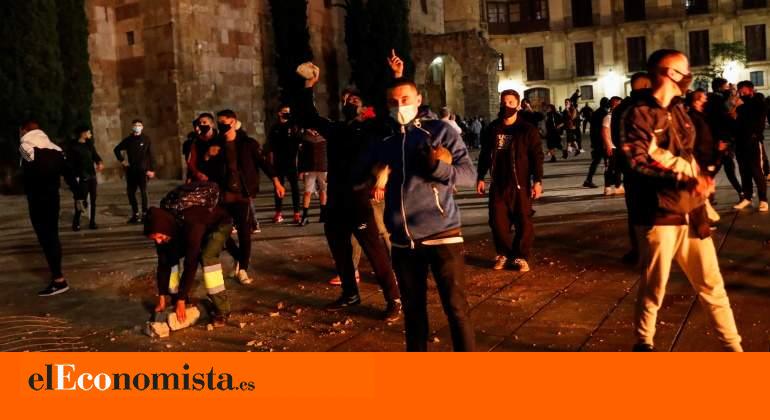 Protestas en Barcelona y Burgos contra el toque de queda