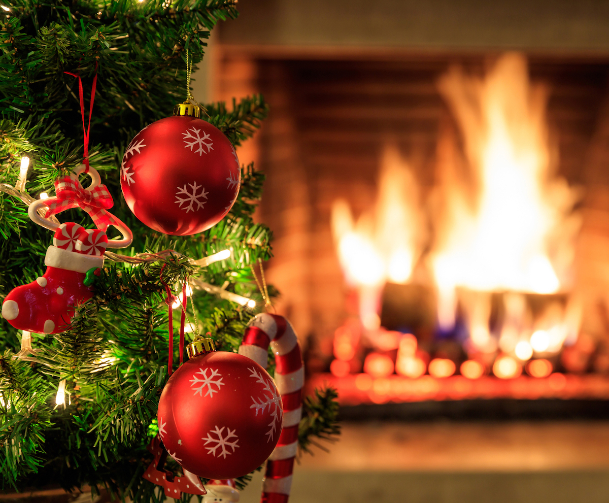 Как избежать неприятностей с огнем в новогодние праздники.  Благодаря CGZ Advice