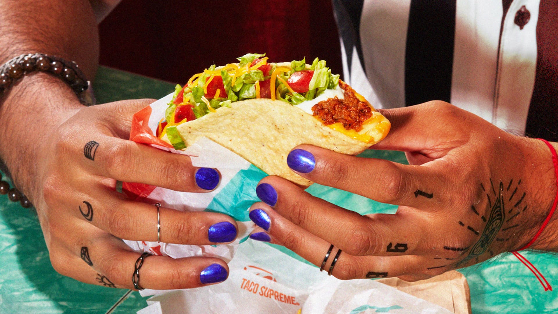 Taco Bell тестирует собственный заменитель мяса перед запуском Beyond Meat позже в этом году