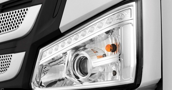 Foton M4 – xe tải cao cấp thế hệ mới của liên doanh Daimler
