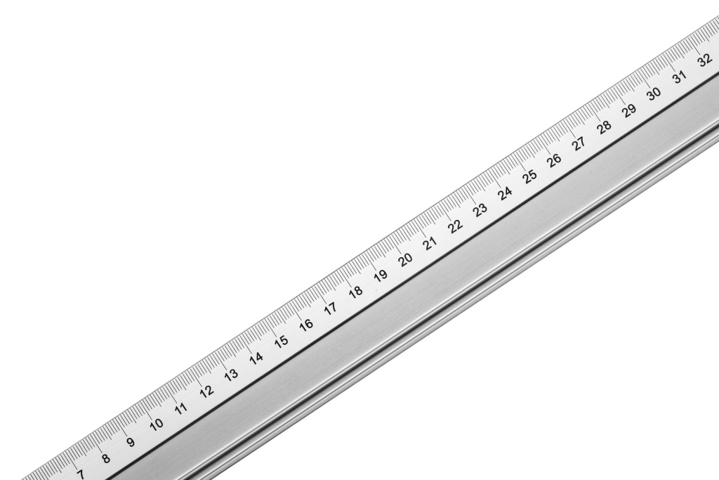 Best Straight-Edge Rulers for Artists, Architects, and Students – ARTnews.com