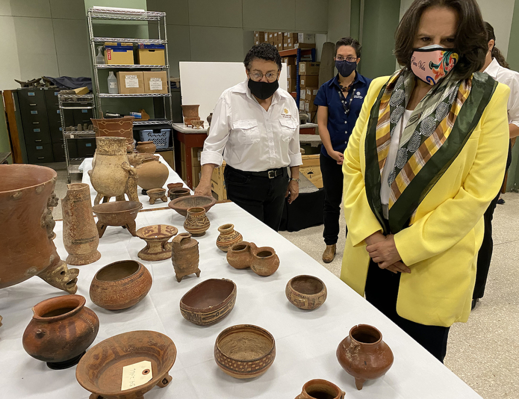 Brooklyn Museum Returns More Than 1,300 Artifacts to Costa Rica – ARTnews.com